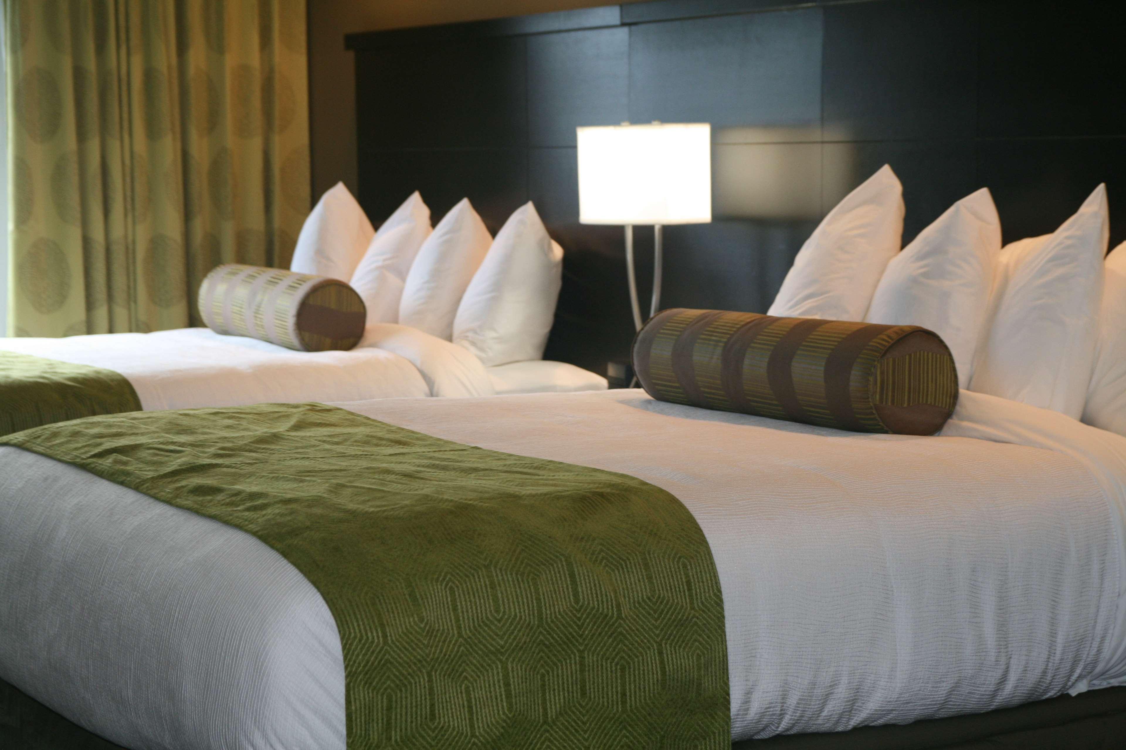 Best Western Plus University Inn Хатисбург Екстериор снимка