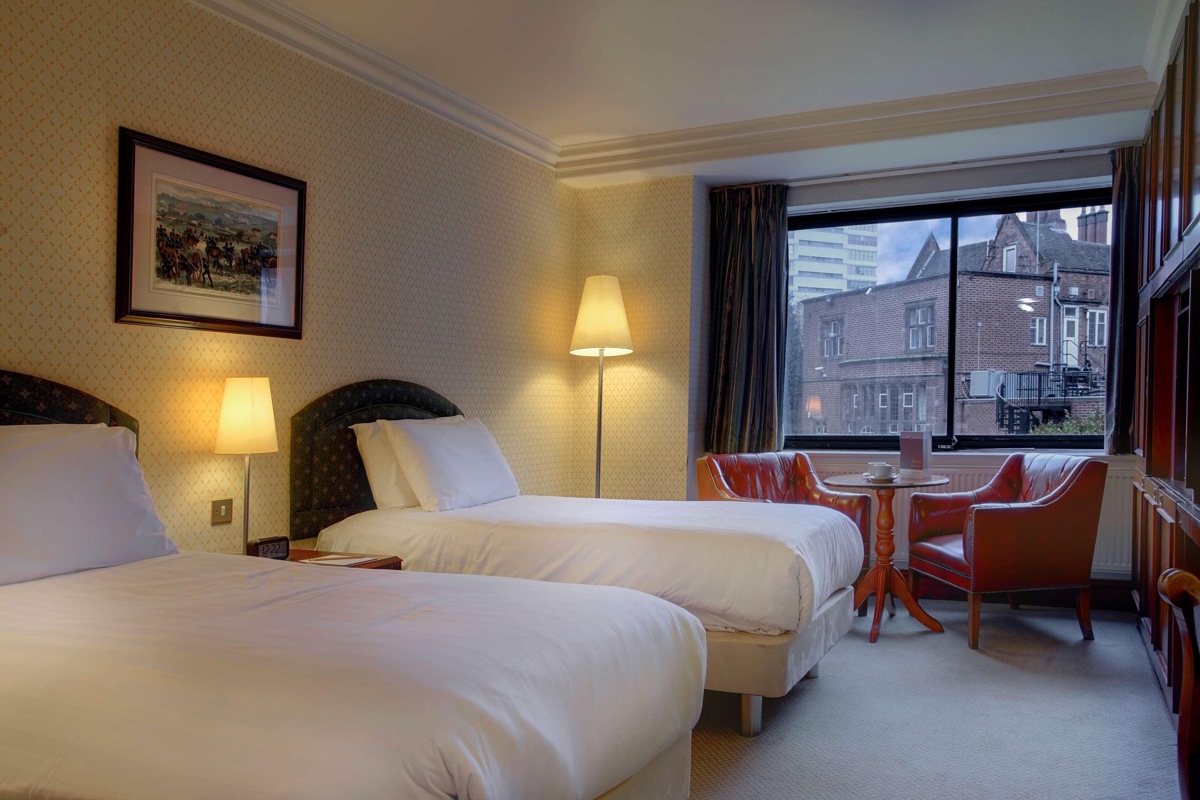 Best Western Plus University Inn Хатисбург Екстериор снимка