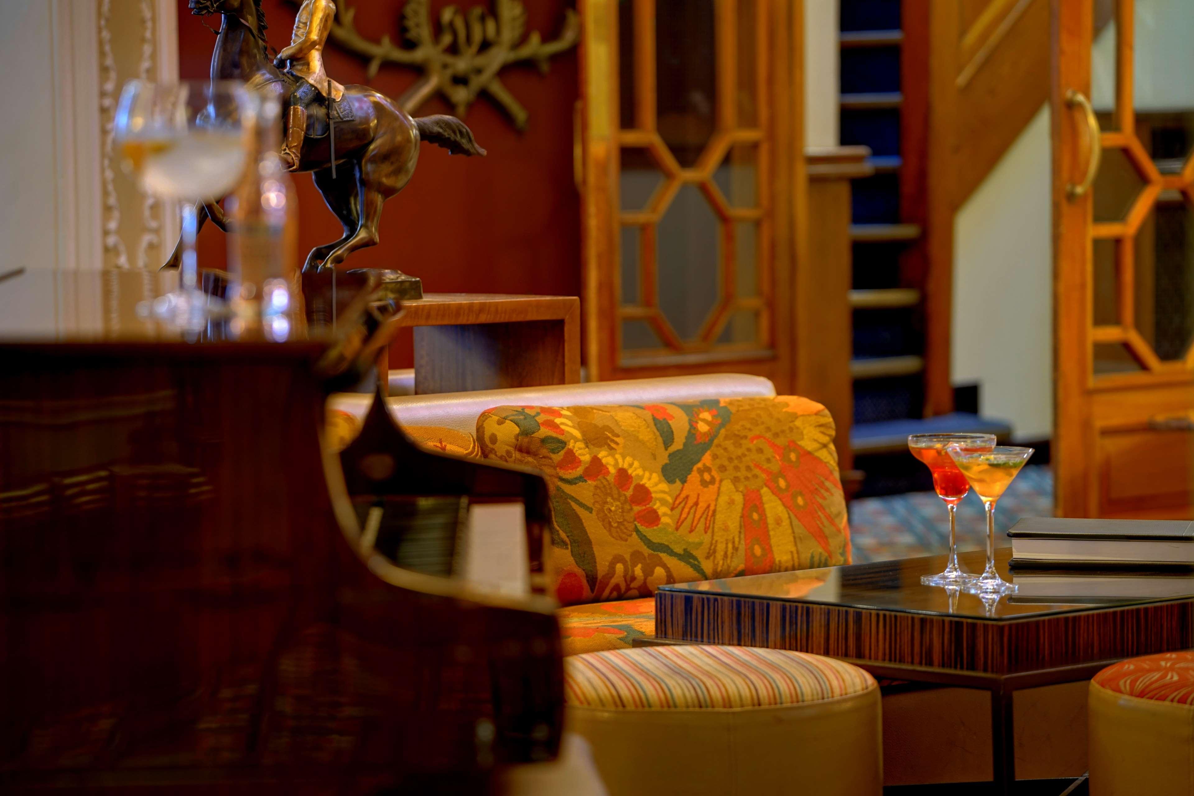 Best Western Plus University Inn Хатисбург Екстериор снимка