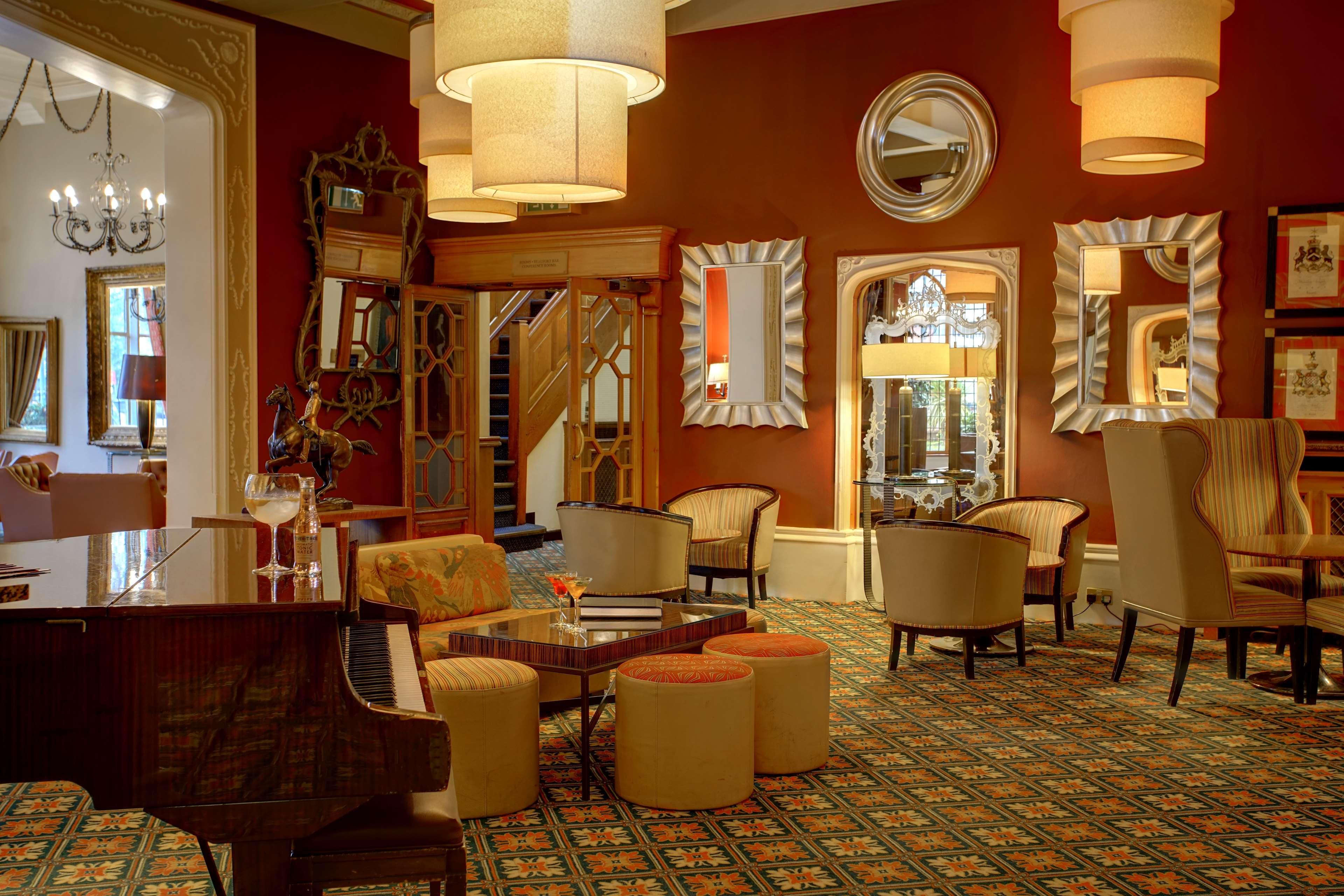 Best Western Plus University Inn Хатисбург Екстериор снимка